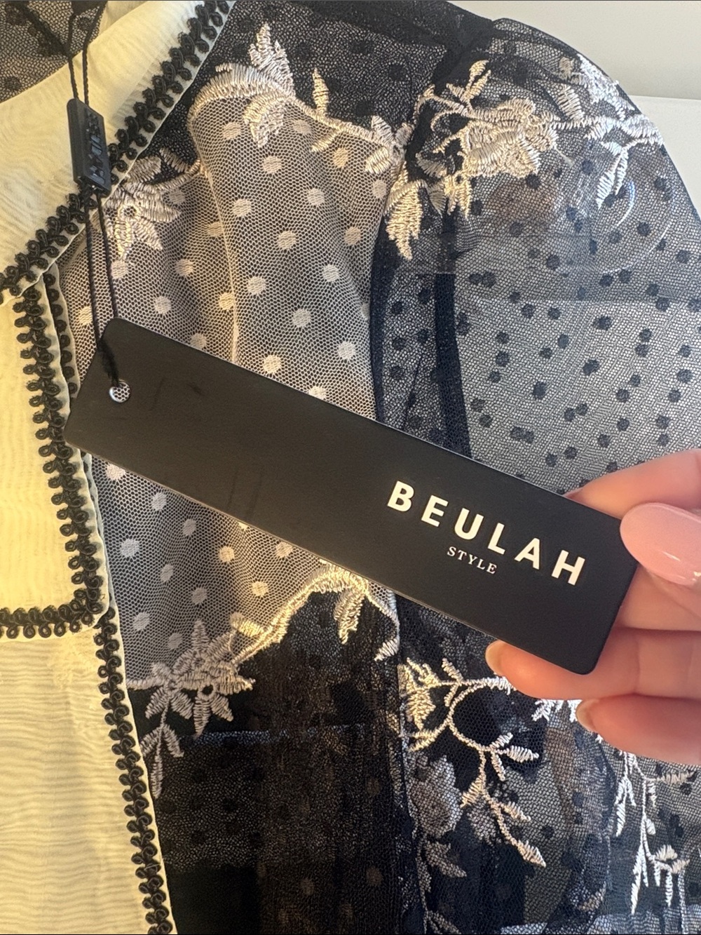 Beulah London Calling NWT Black Cream sheer Embroidered Lace Bow Blouse size M - Picture 4 of 12